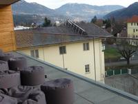 Nach dem Saunieren abdampfen im Freien mit dem Blick in die Berge.