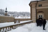 071 Salzburg, Blick vom Balkon zum Franziskanerkloster