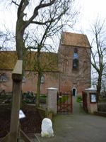 Suurhusen, Kirche