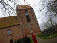 Suurhusen, Kirche