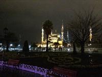 Hippodromplatz bei Nacht