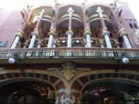 Vor dem Palau de la Musica - ein Meisterwerk von Lluis Montaner