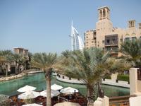 Madinat Souk Jumeirah mit Burj al Arab Hotel