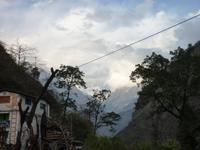 aber grandiose Ausblicke auf die Annapurnakette