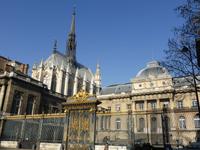 Paris - Saint Chapelle mit Justizpalast