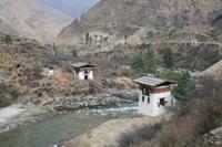 Hängebrücke am Tachogang Kloster