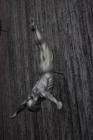 Figuren am Wasserfall der Dubai Mall (2)