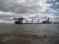 Blick zum Containerhafen