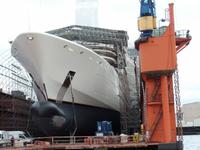 Millionärs-Yacht im Dock