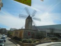 Alte Getreidemühle auf der Fahrt nach Port Christo