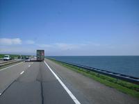 Auf dem Abschlussdeich von Holland nach Friesland