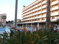 Pool im Hotel California Garden Salou