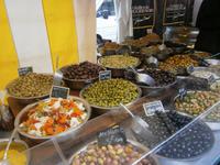 Leckereien aller Art laden zum Einkauf ein