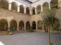 Kreuzgang der Kirche San Francesco