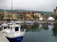 Hafen von Torri del Benaco