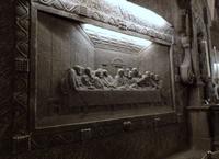 Im Salzbergwerk, die Bilder und Skulpturen sind aus Salz