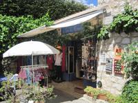Idyllischer Souvenierladen in Gourdon
