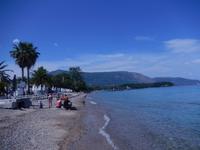 Spaziergang am Stand von Dassia, Hotel Chandriss