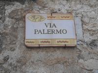 Rundgang in Sant´ Angelo Muxaro