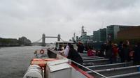 045 London, Tower Hotel, Tower Bridge, Kreuzer Belfast