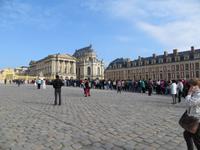Warten in Versailles