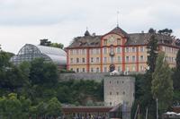 Schloss Mainau mit Schauseite und Palmenhaus