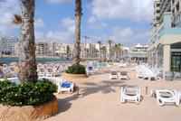 Poolbereich im Cavalieri Hotel