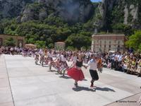 Tanzgruppen mit Kastagnetten 