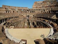 Die Arena bestand aus Holzplatten, die mit Sand bedeckt wurden.