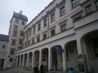 Ein anderer Teil des Schloßhofes