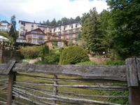 Unser Hotel von der Seepromenade aus gesehen