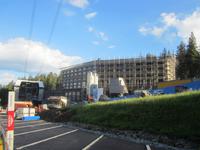 Mit der Bergbahn fahren wir zum Frühstück auf dem Säntis