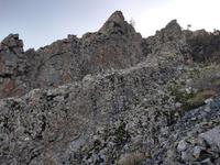 183 Felsformation eines Cliffs am Madari