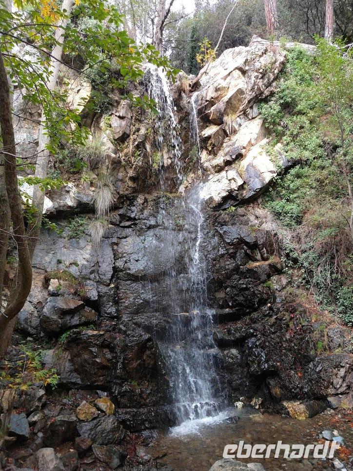 228 Die Haupt-Kaskade der Kaledonischen Wasserfälle