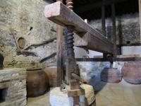 Haus des Linos Omodos - alte Weinpresse