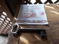 DSCN2152 Schlüssel zur Kirche