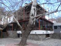 DSCN2493  Taverne in Agros