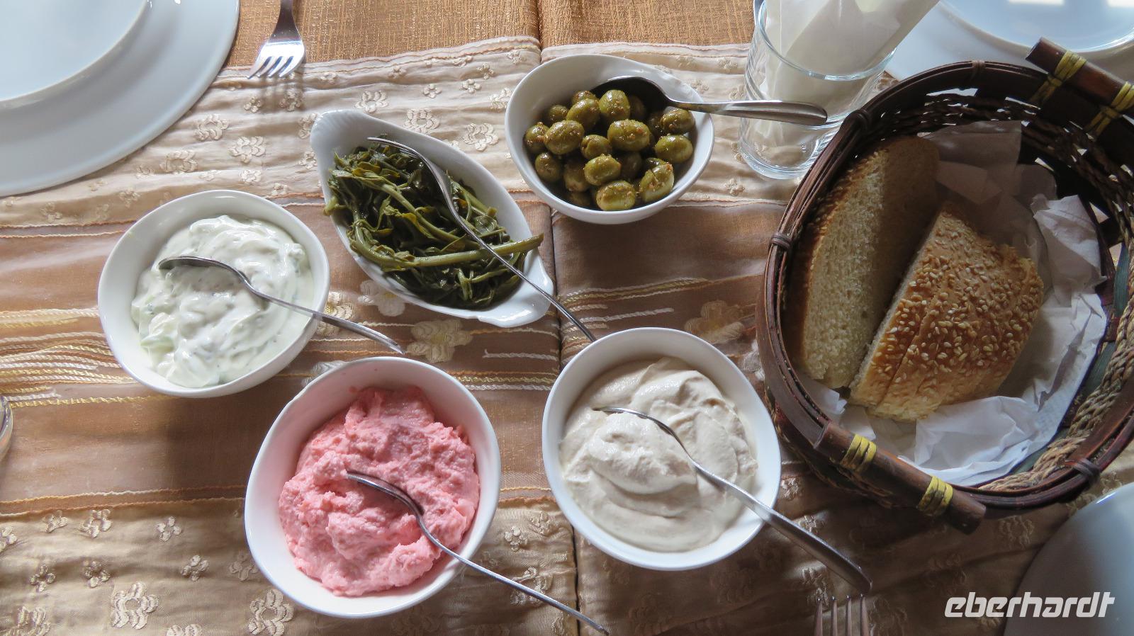 Mittagessen in der Taverne