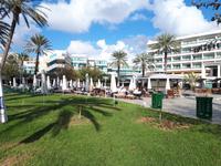 Pioneer Beach Hotel Paphos