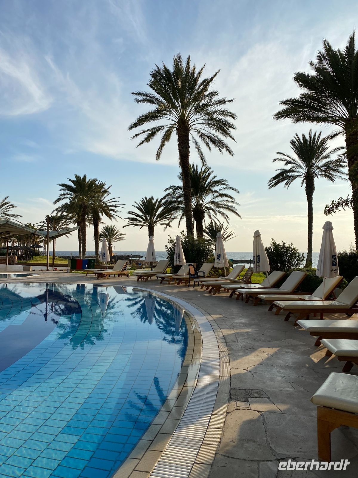 Constantinou Bros Athena Beach Hotel