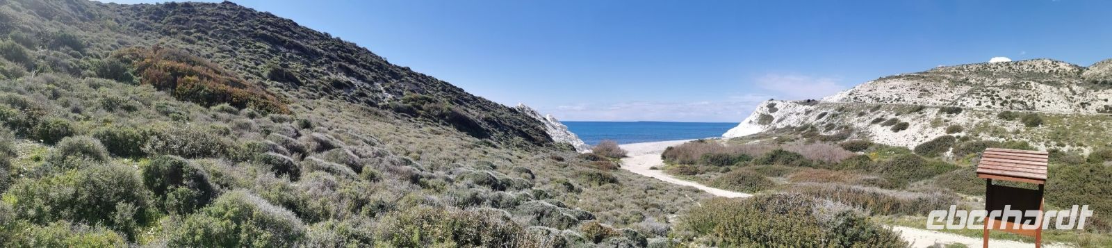 Panoramablick am Wanderweg nach Pissouri