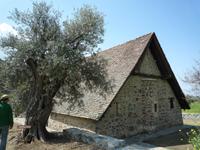 Scheunendach-Kirche im Trodos-Gebirge