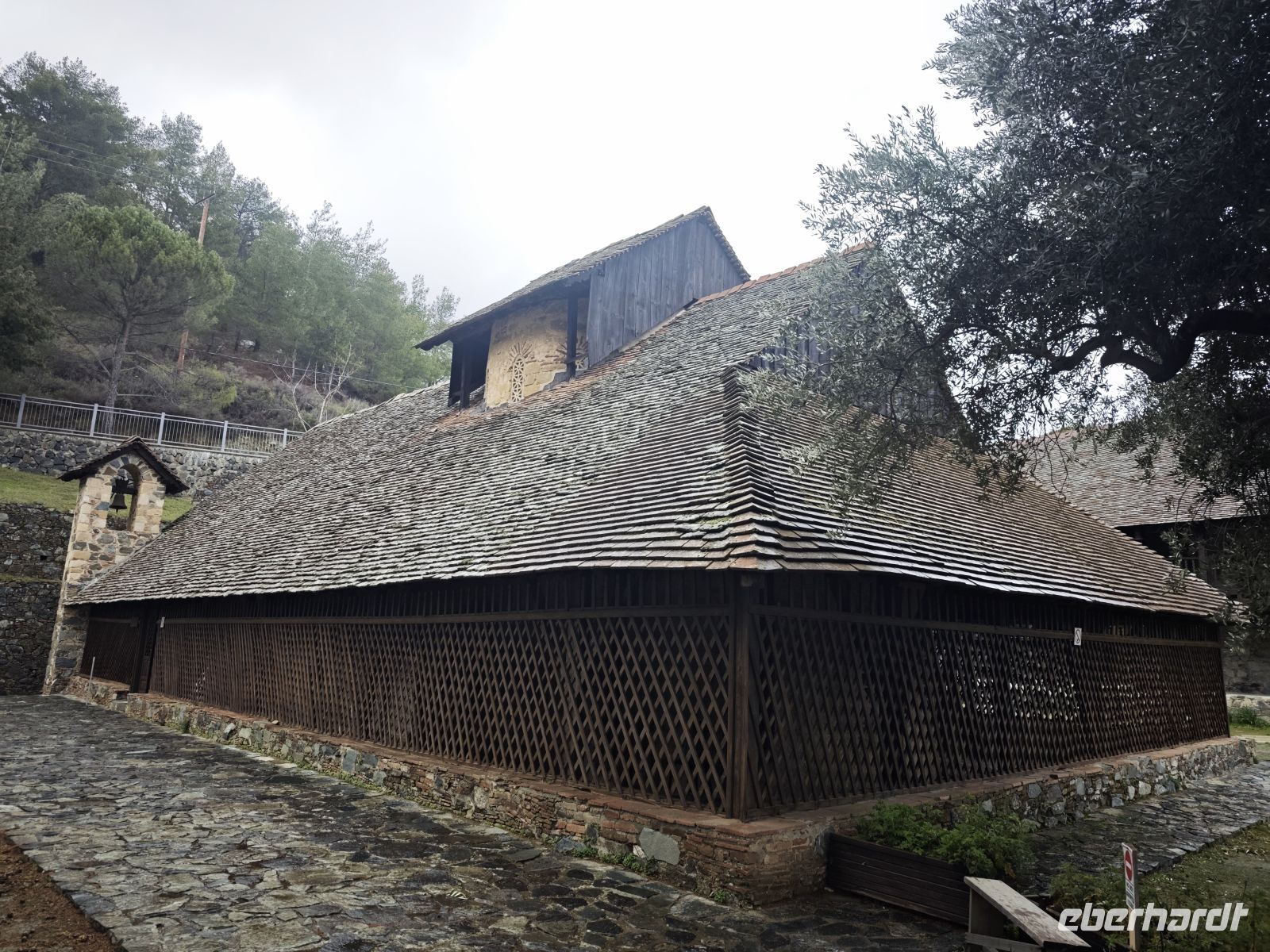 Scheunendachkirche &ndash; &copy;  (Eberhardt TRAVEL)