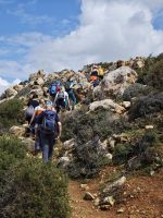 Reisegruppe auf dem Aphroditentrail, Zypern &ndash; &copy; Peter Walther (Eberhardt TRAVEL)