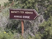 Beschilderung der Avakas Schlucht, Zypern &ndash; &copy; Peter Walther (Eberhardt TRAVEL)