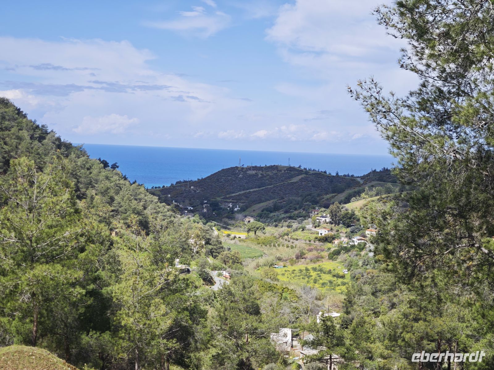Blick aufs Meer vom Gialia Nature Trail bei Gialia, Zypern &ndash; &copy;  (Eberhardt TRAVEL)