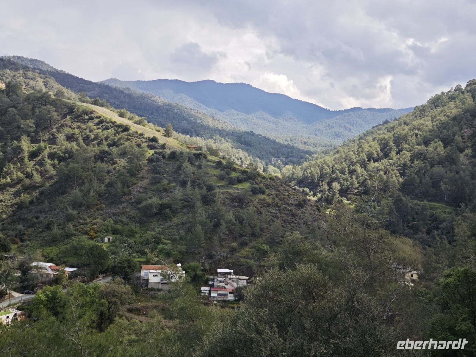 Ausblick vom Gialia Nature Trail bei Gialia, Zypern &ndash; &copy;  (Eberhardt TRAVEL)